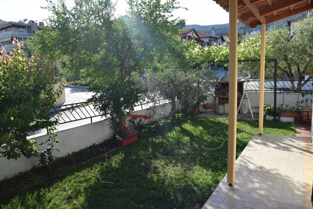 Beautiful Home By The Sea PalaiónTsiflíkion Екстериор снимка